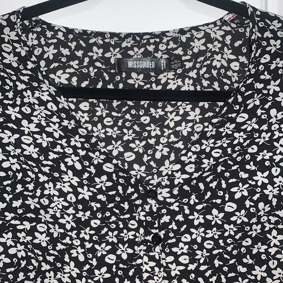 Missguided Summer Dress - Picture 2 of 4